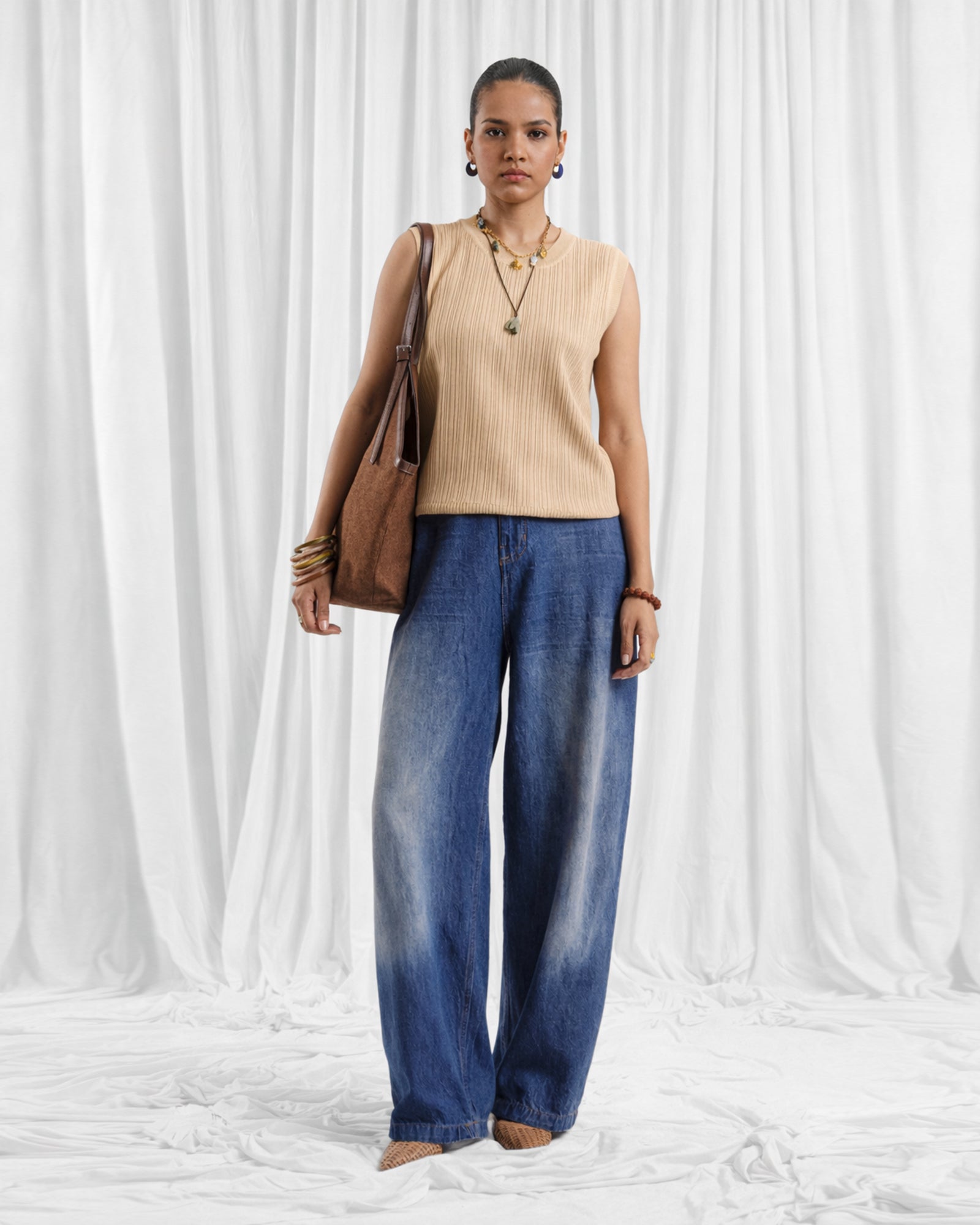 Women Sleeveless Tee