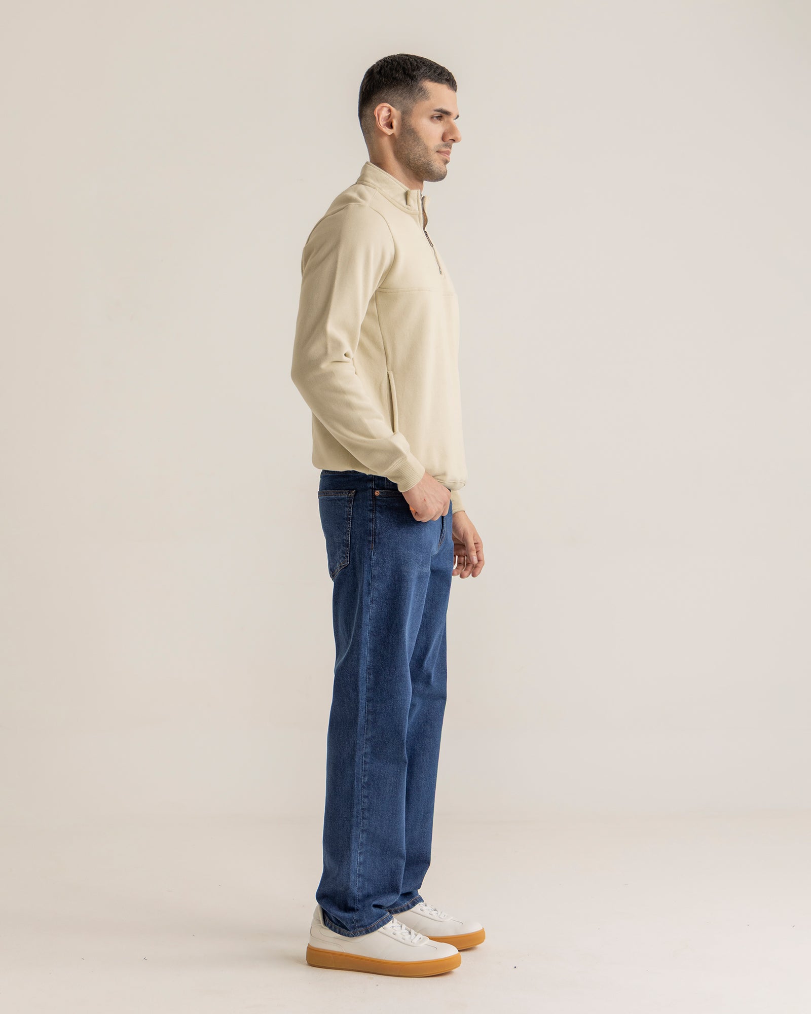 Men Basic Zip-Up Upper