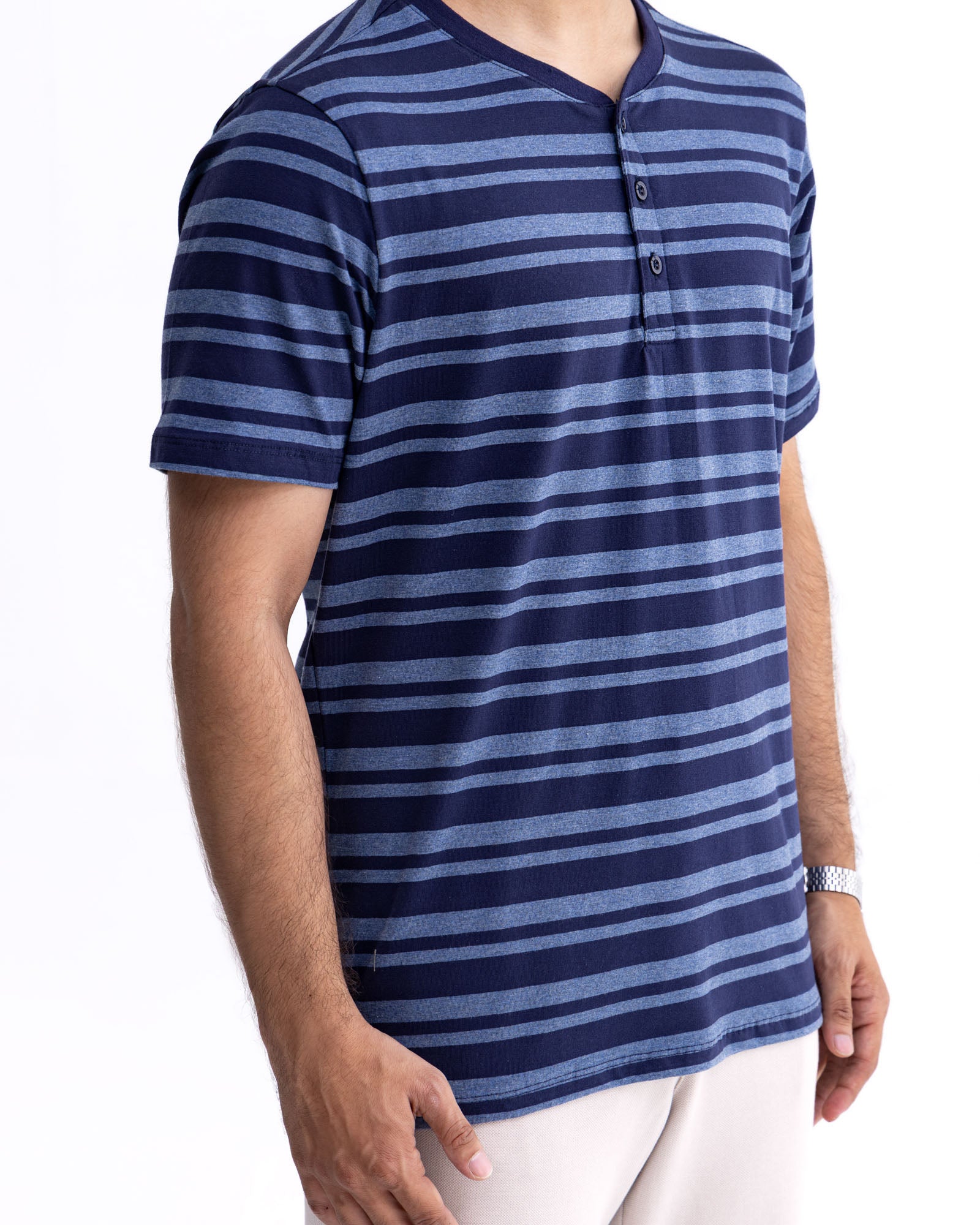 Men Henley
