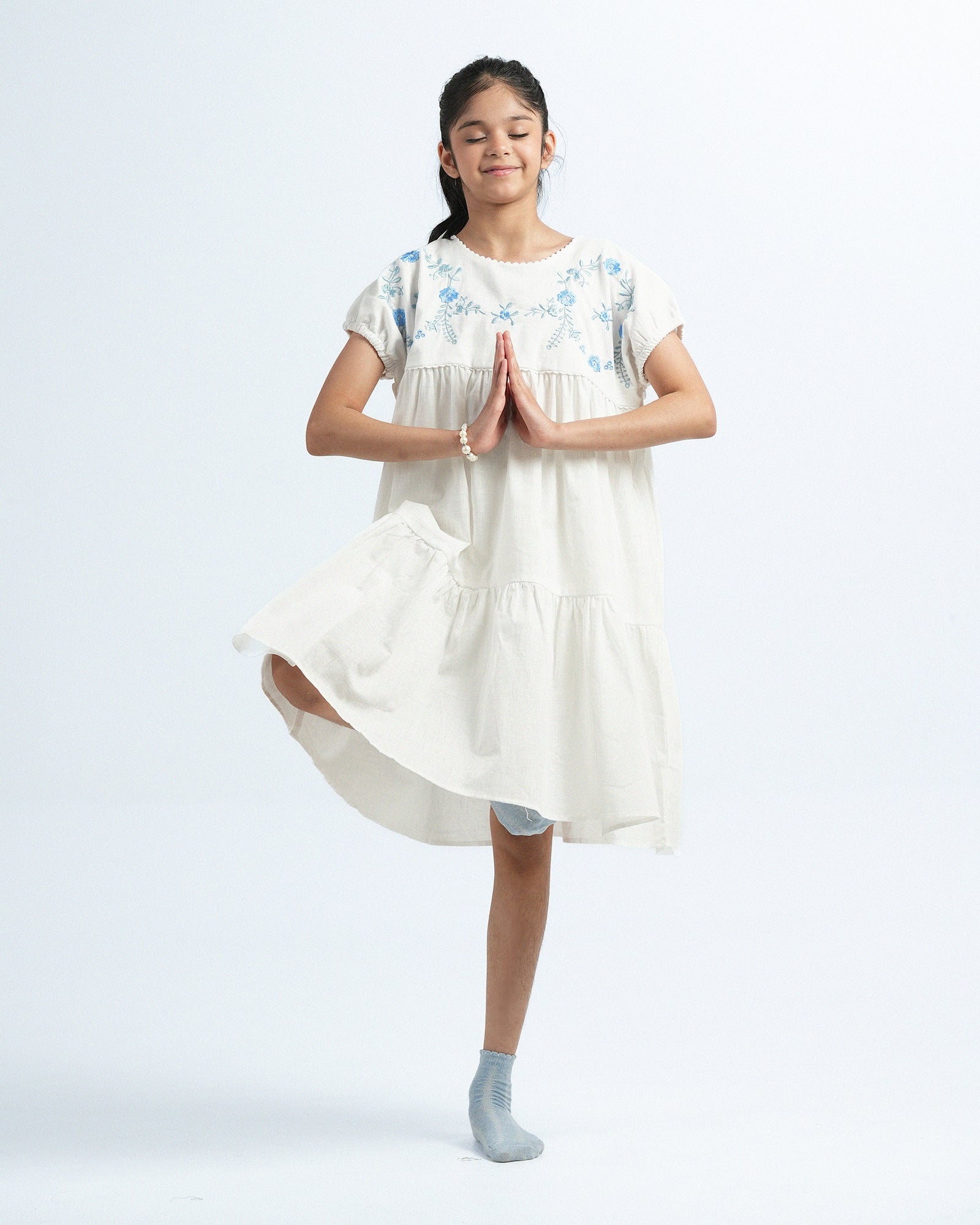 shop summer dresses for girls in Pakistan
