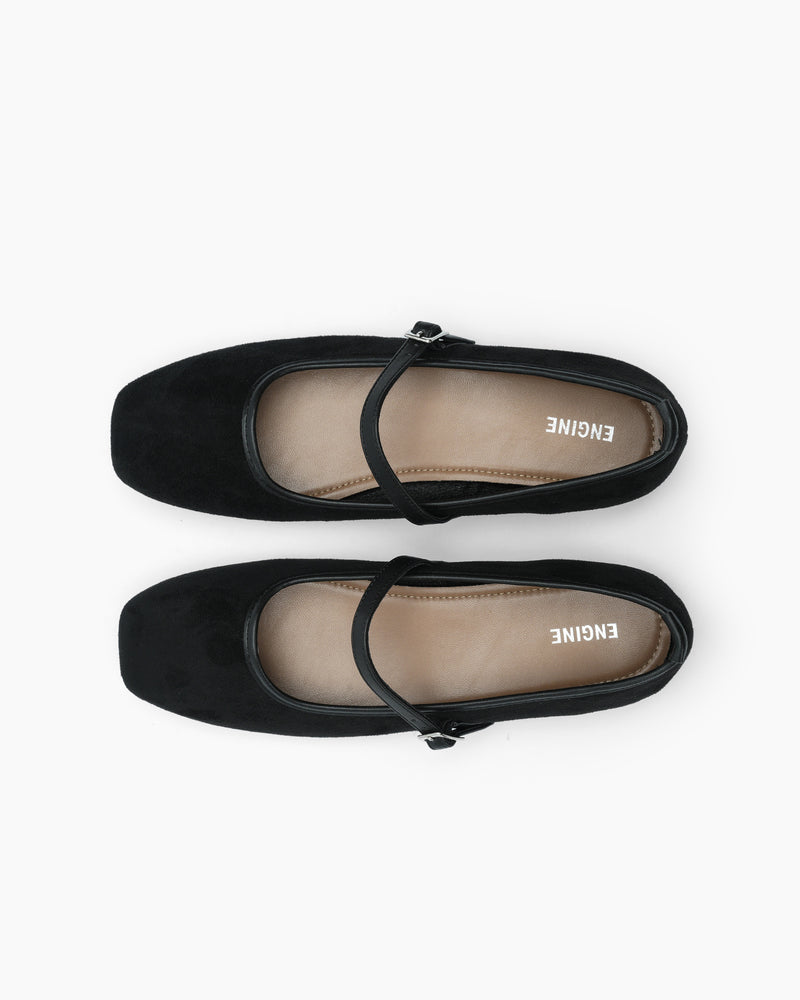 Women Pumps - Engine - Buy Now