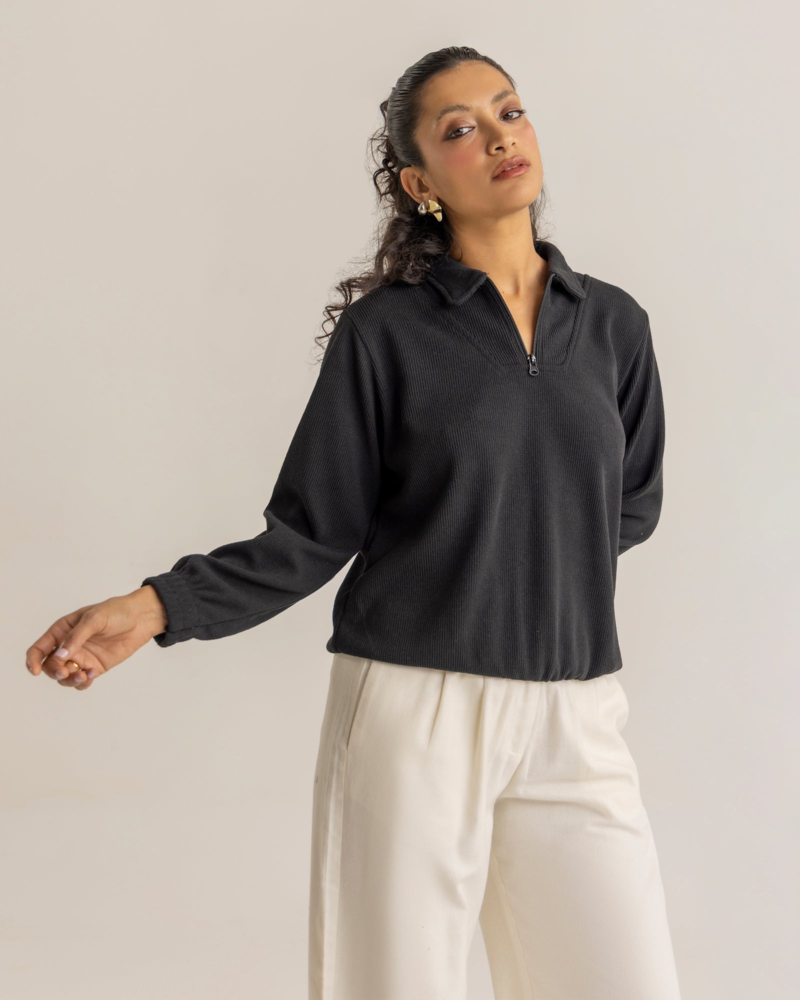 Women Basic Zip-Up Upper