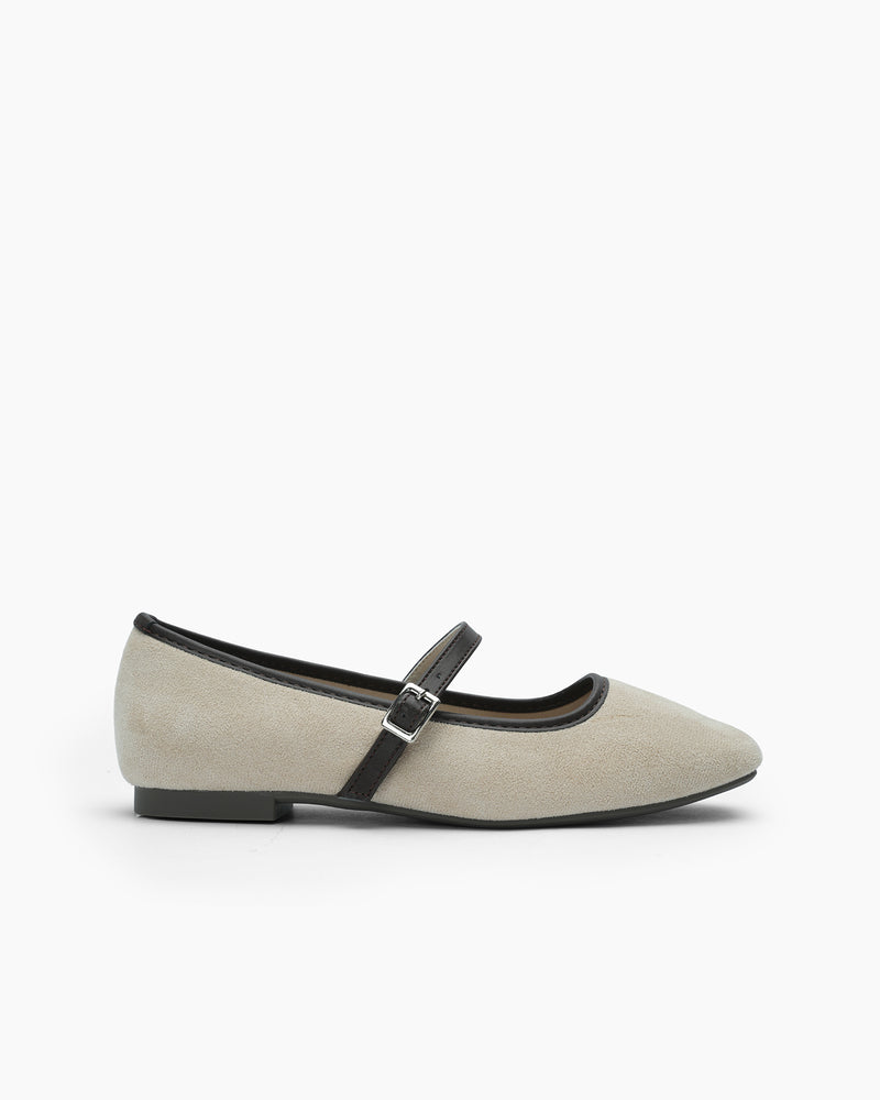 Women Pumps - Engine - Buy Now