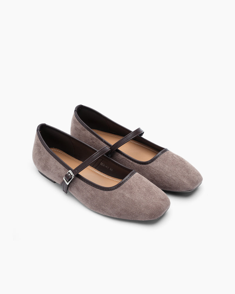 Women Pumps - Engine - Buy Now