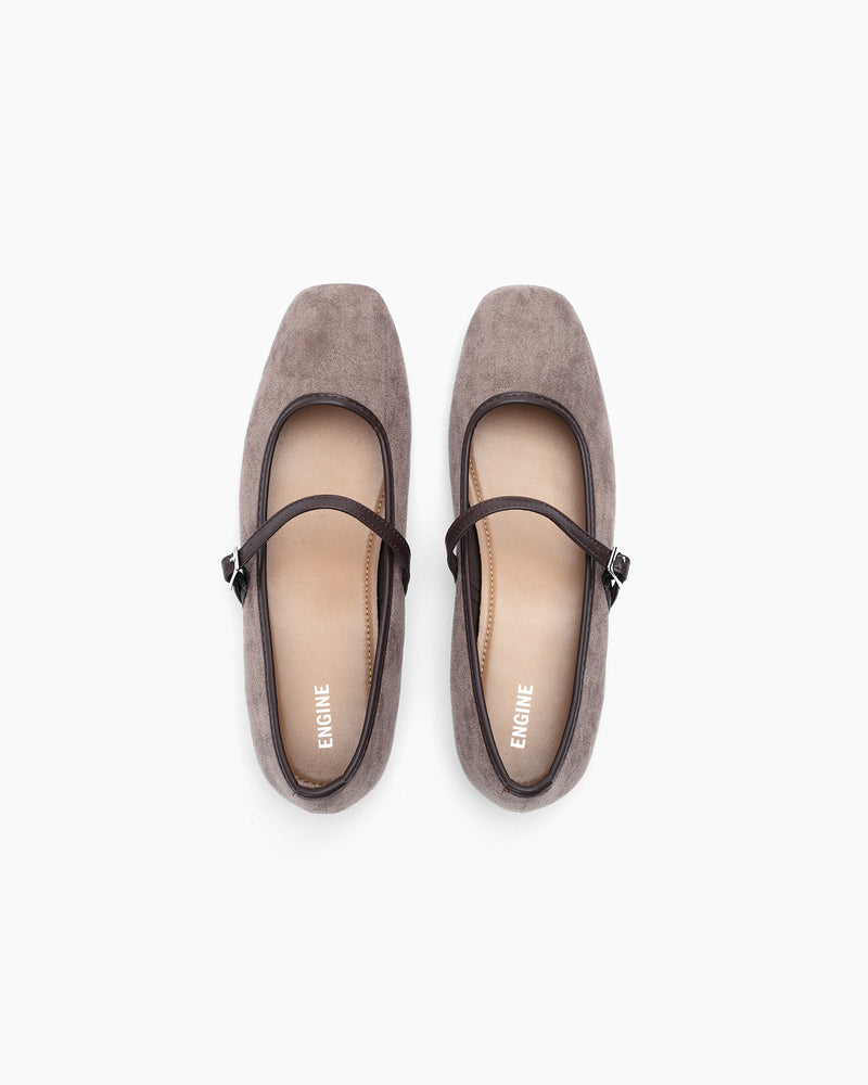 Women Pumps - Engine - Buy Now