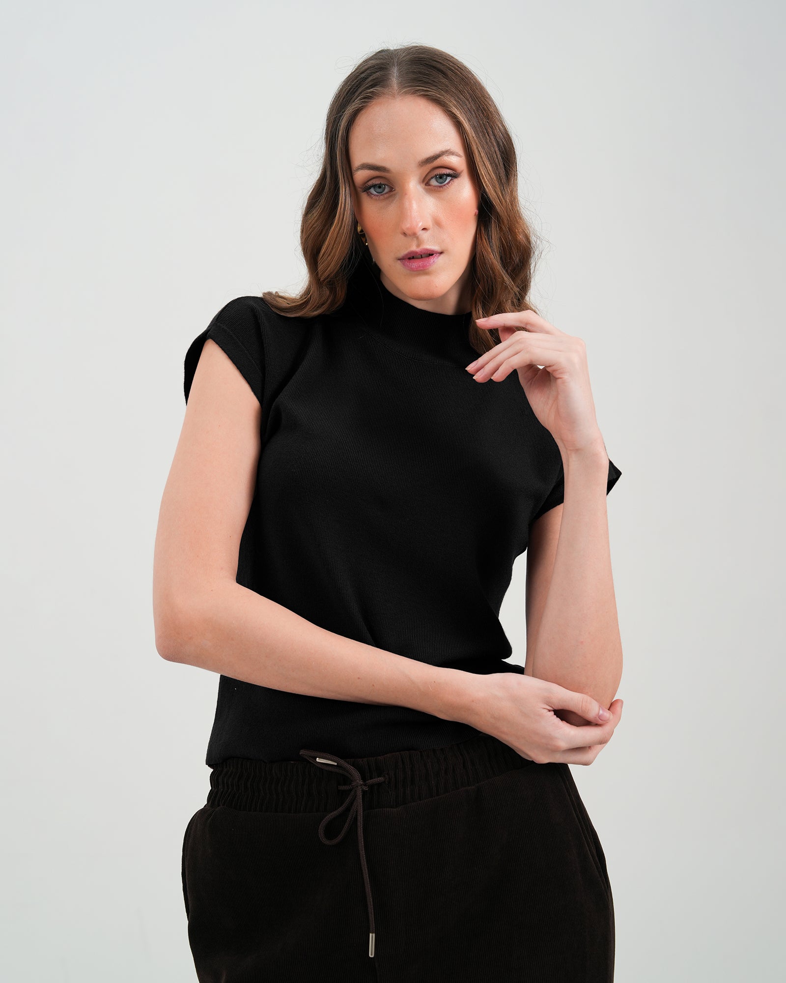 Women Sleeveless Sweater