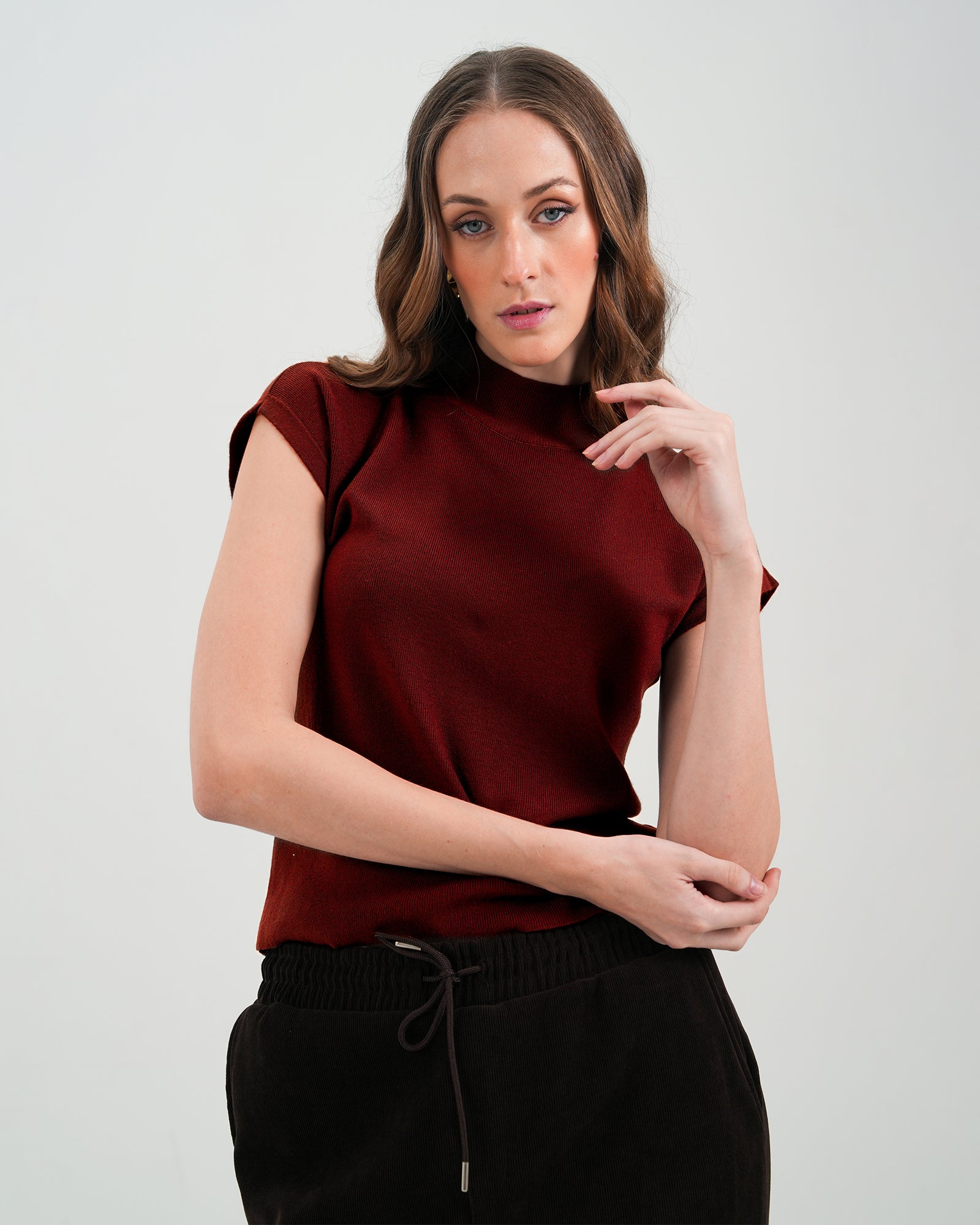 Women Sleeveless Sweater