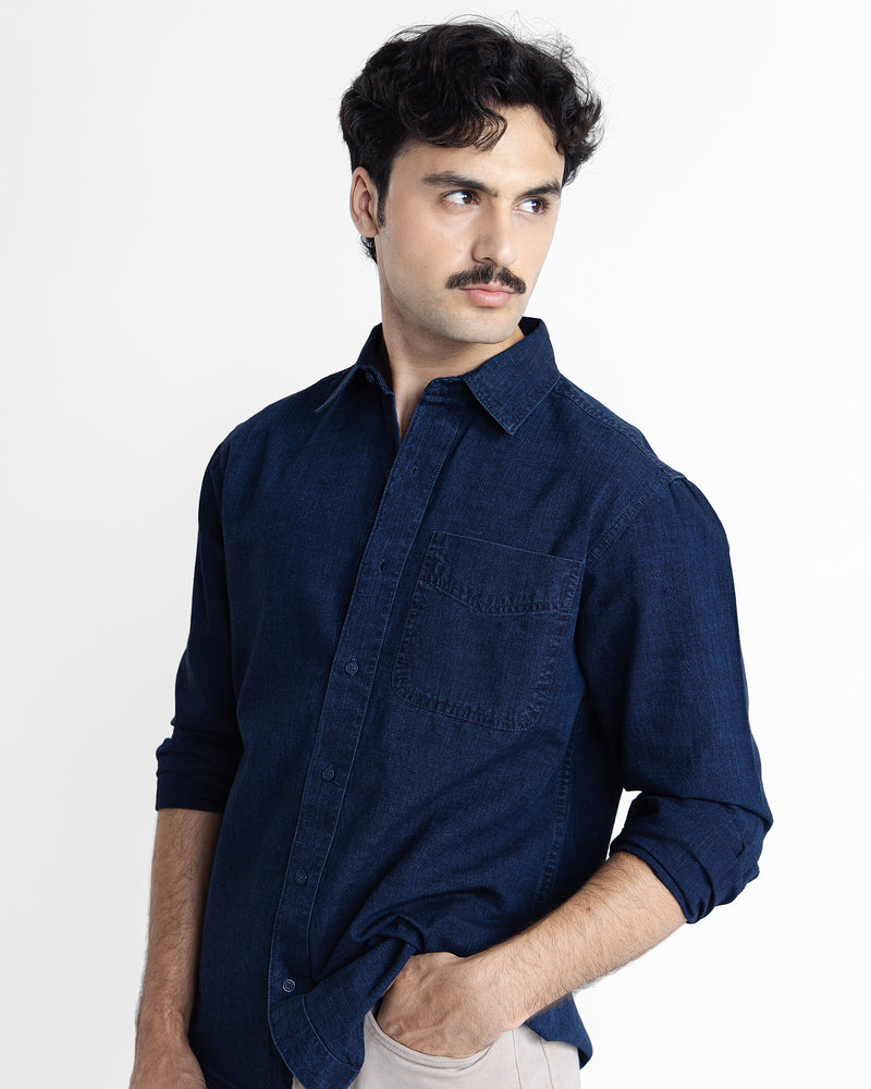 Men Relaxed Fit Casual Shirt