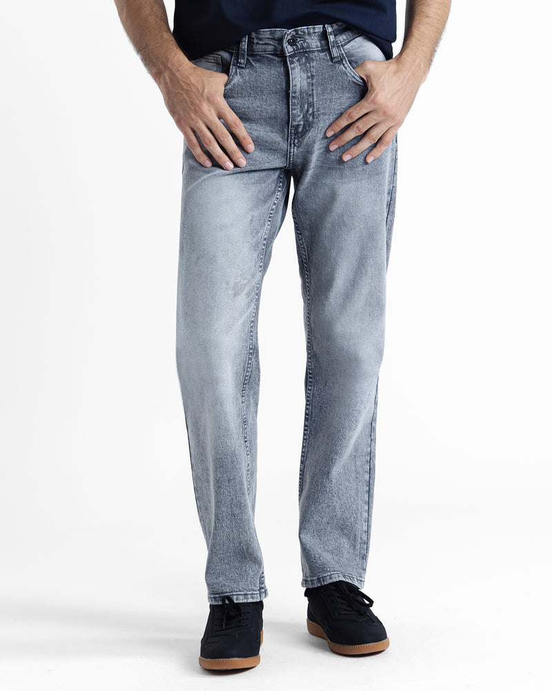 Men Straight Fit Denim