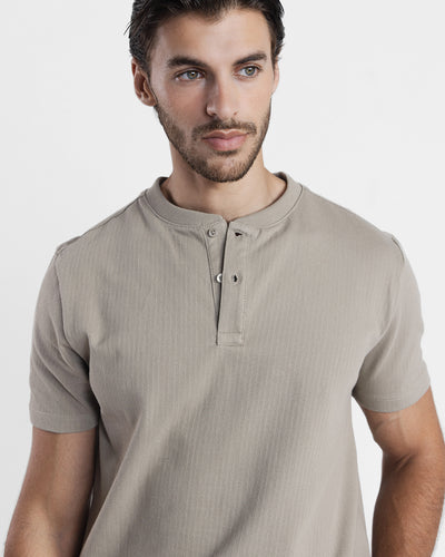 Men Henley
