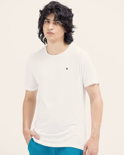 Men Solid White T Shirt