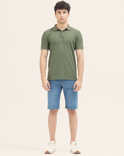 Men Solid Polo