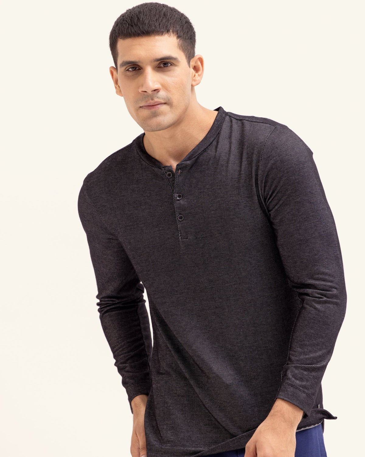 Men Basic Sleeved Henley – EngineClothing