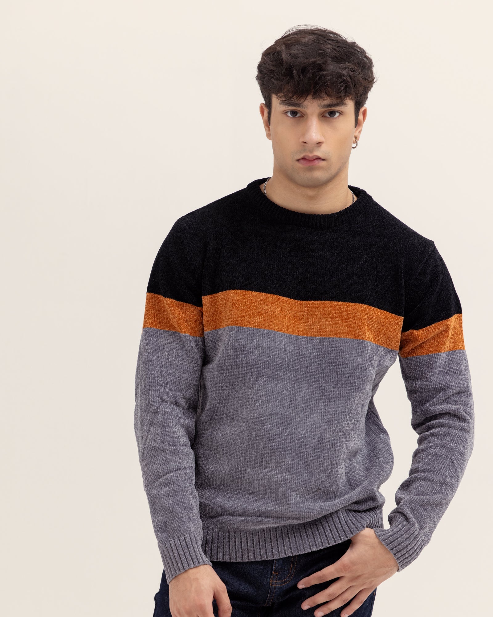 Men Black Color Fashion Sweater